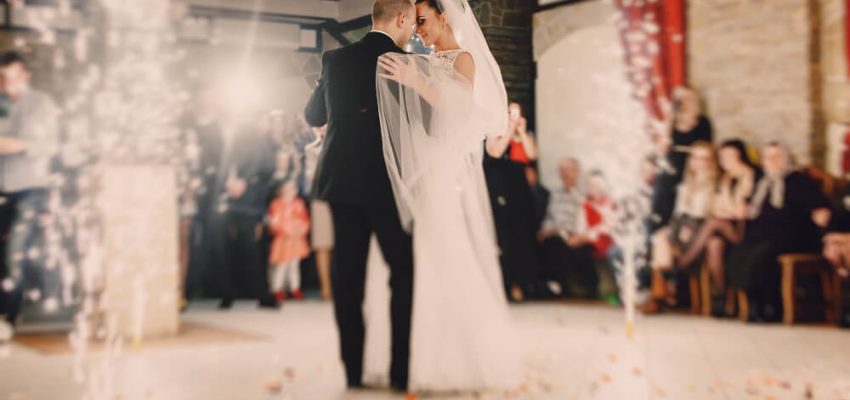 ריקודים בחתונה